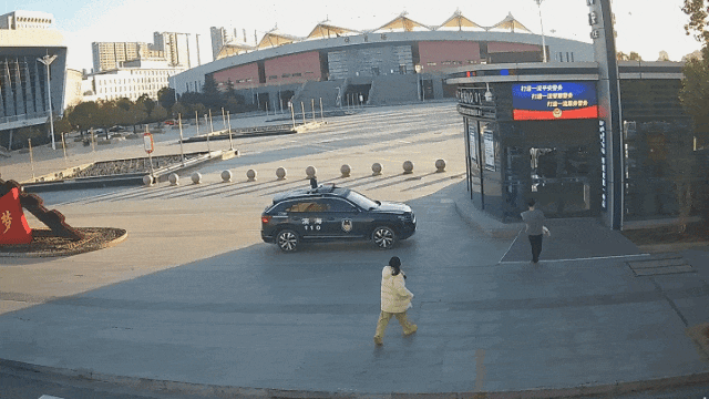 4.gif