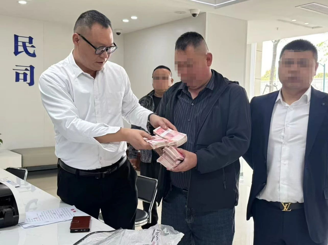 22.jpg