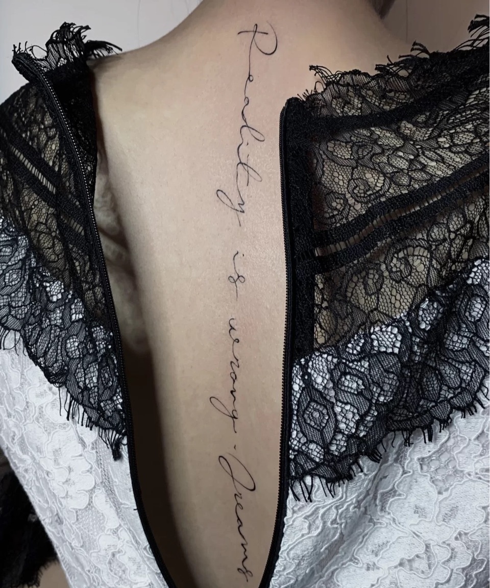 渣女第一步,纹身走起